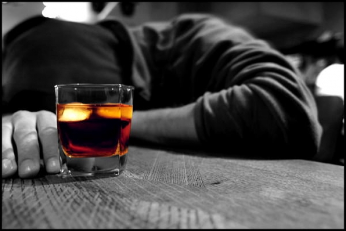 В Анталье запретили пить спиртное вне отелей и баров