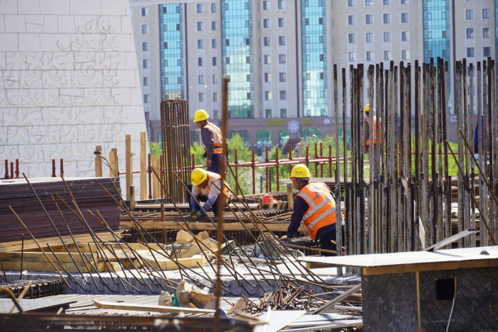 100 миллионов долларов коррупционеров вложат в строительство домов в Кыргызстане