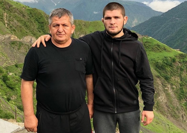 Отец Хабиба Нурмагомедова заявил о завершении карьеры сына