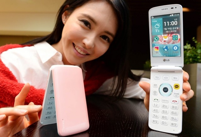 LG представила смартфон-раскладушку Ice Cream Smart
