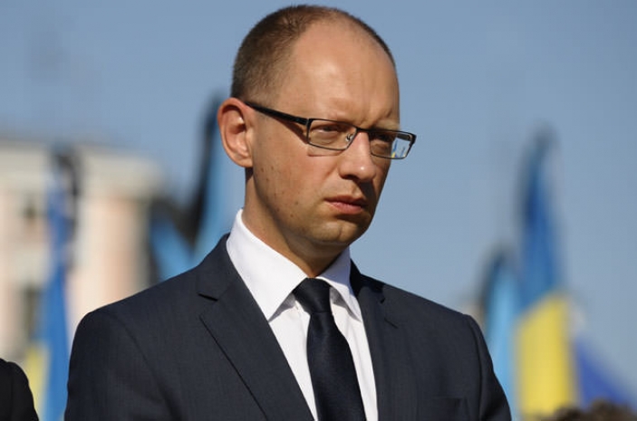 Яценюк обвинил «Газпром» в шантаже по отношению к Европе