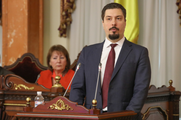 За взятку в 2,7 миллиона долларов задержан глава Верховного суда Украины