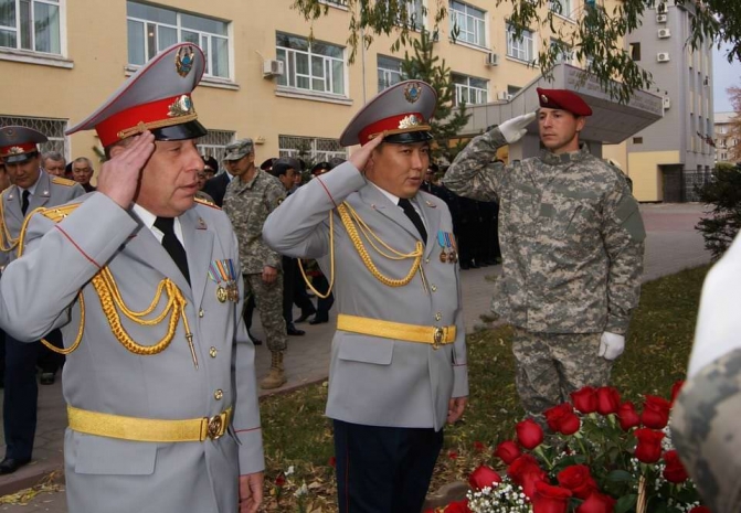В Карагандинском ДВД отметили 95-летие угро