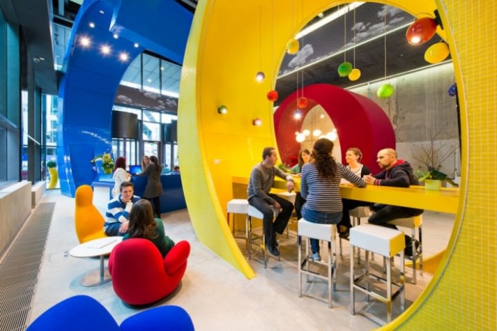 Google признала, что нанимает слишком много белых парней