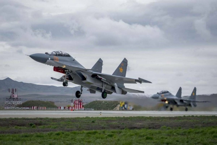 День ПВО России, соборности Украины и день дедушки в Польше