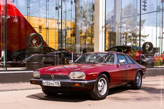 Тест-драйв ретромобиля Jaguar XJS 1983 года