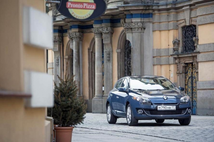 Renault привез в Казахстан новый Megane