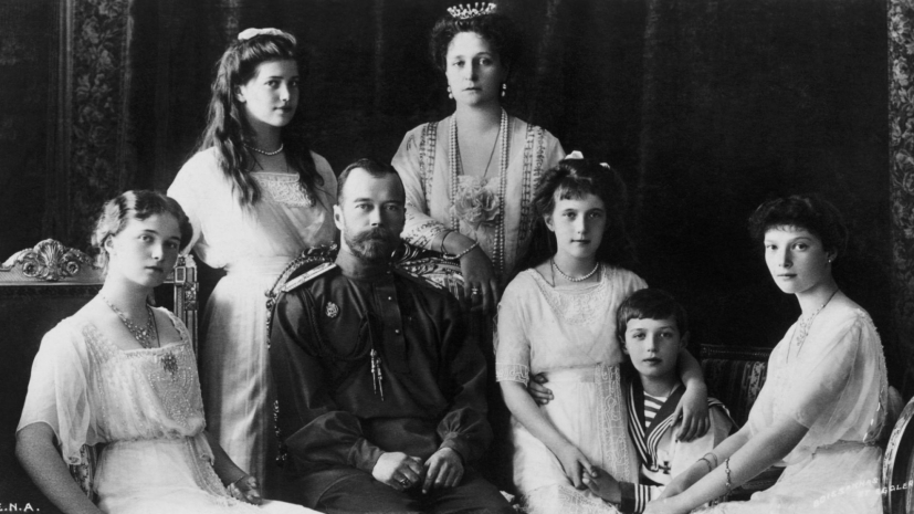 Расстрелян Николай II, день уголовного правосудия и открылся «Диснейленд»