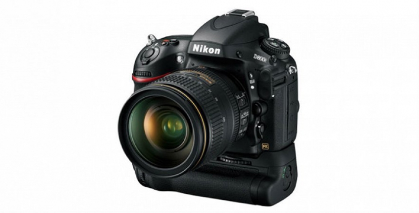 В интернете продают поддельные «зеркалки» Nikon D800E