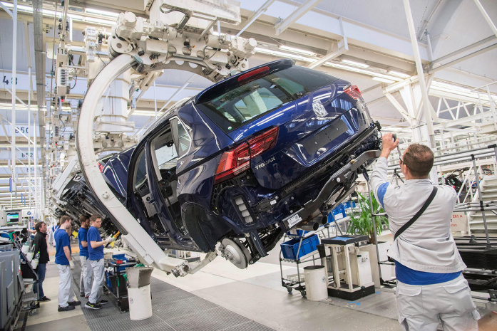 Почти 900 миллионов евро заплатят ведущие автопроизводители Еврокомиссии