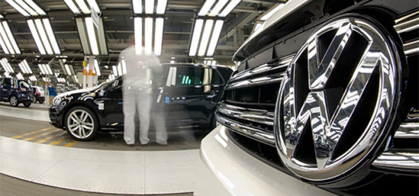 Volkswagen приостанавливает работу завода в России