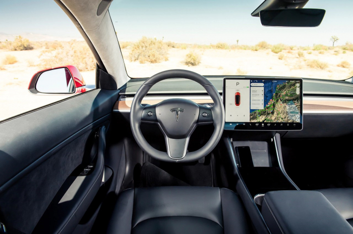 Выпускать дешевые электрокары отказалась Tesla