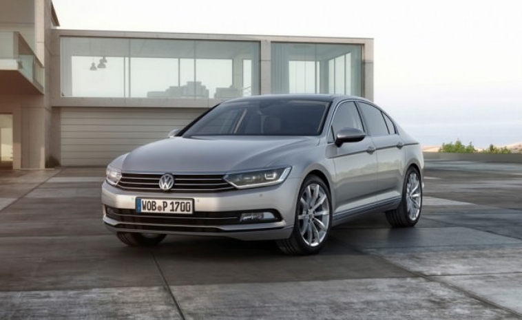 Volkswagen полностью рассекретил новый Passat