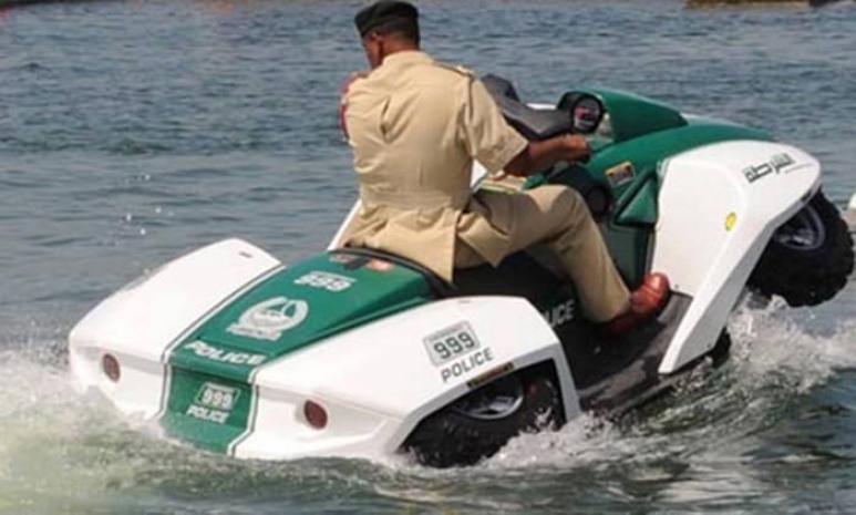 Дубайская полиция взяла на вооружение Quadski