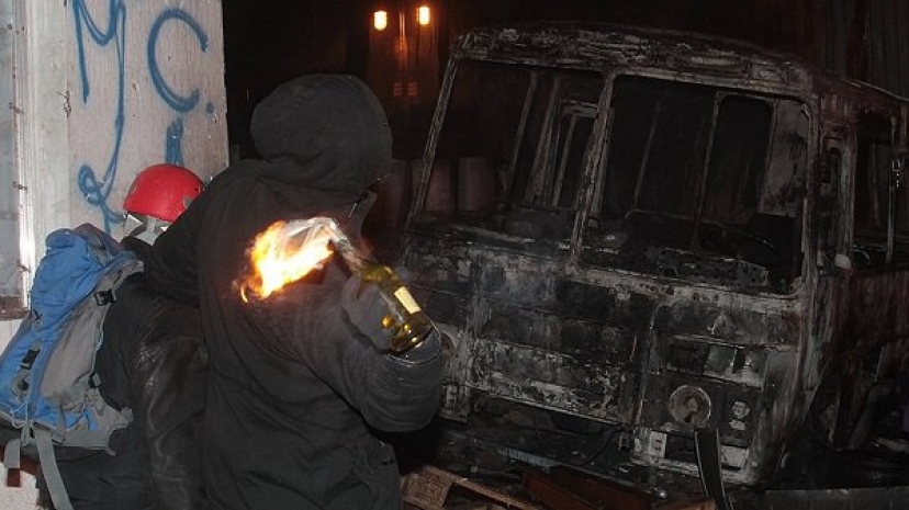 Оппозиция в Киеве захватила здание Минюста