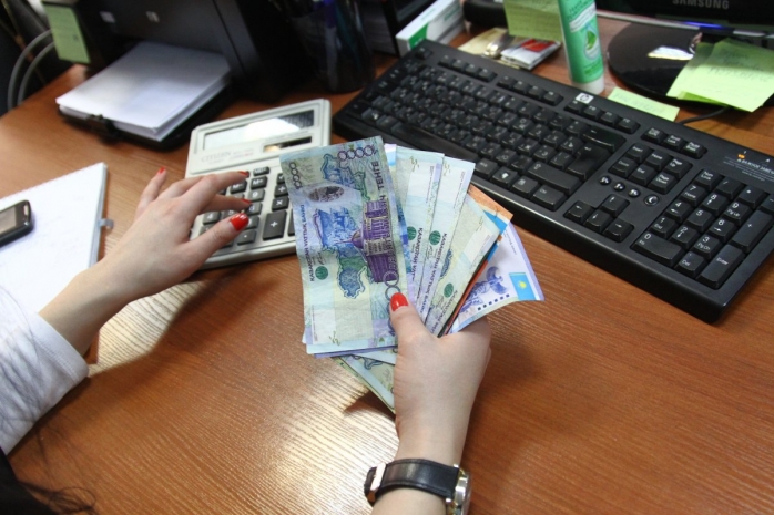 Глава РГП «Енбек-Оскемен» начислял зарплату не работавшим людям – Нацбюро