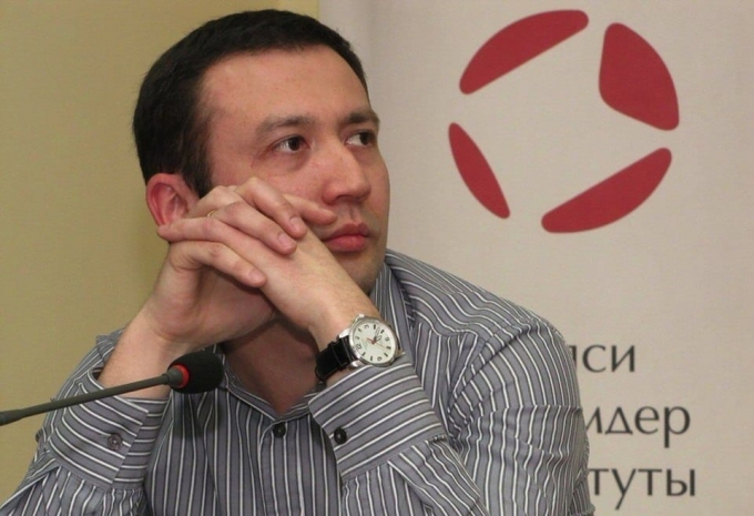 Руководитель PR-службы ИПР Алмас Садыков перешел в «Казахмыс»