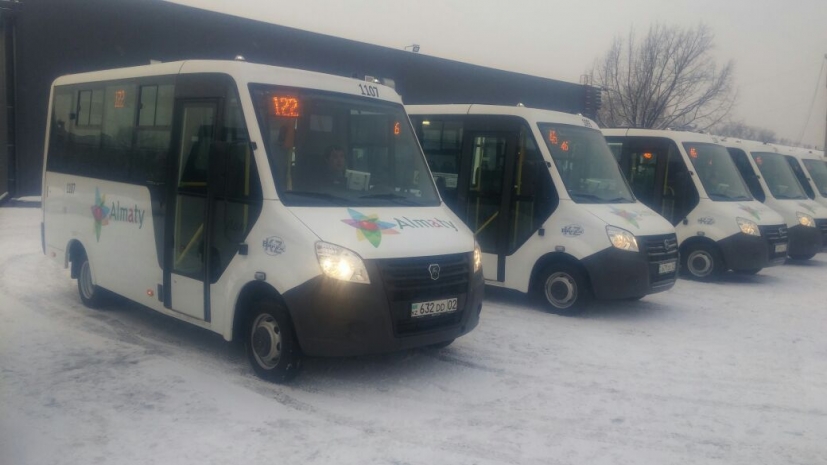 В Алматы запущены новые автобусные маршруты