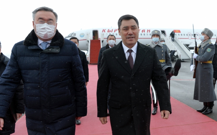 Садыр Жапаров прибыл с визитом в Казахстан