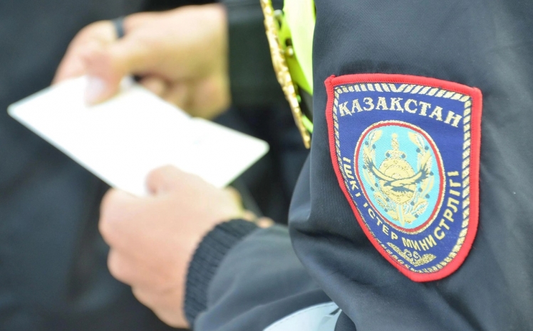 После конфликта с сотрудниками Нацбюро наказали полицейских в Атырауской области