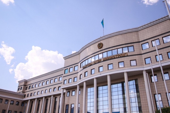В МИД РК прокомментировали коррупционный скандал с послом в Узбекистане