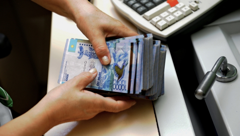 Почему некоторые медработники получили маленькие надбавки