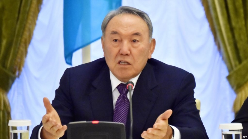 Назарбаев: На первом месте стоит вопрос о новом нефтеперерабатывающем заводе