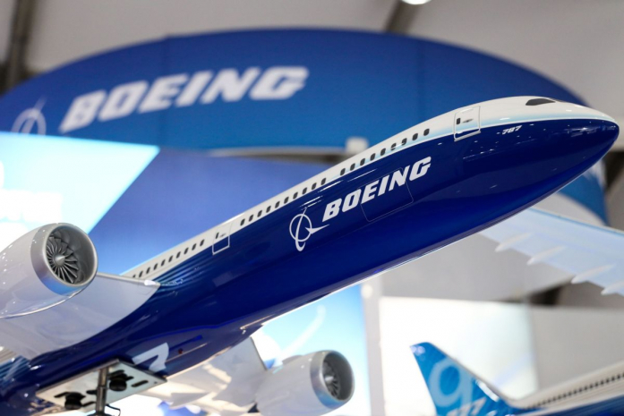 Сократить штат сотрудников на 10% планирует авиаконцерн Boeing