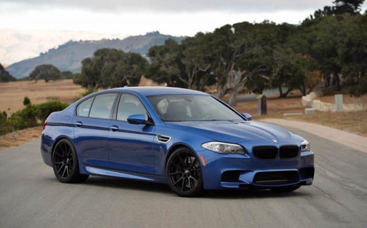 Dinan представил доработанный седан BMW M5 (F10)