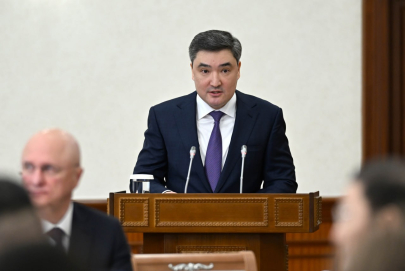 Олжас Бектенов поручил передать ФСМС в Минфин