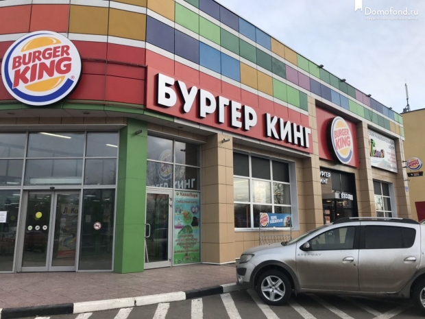 Тело узбекистанца с перерезанным горлом нашли в кафе в Санкт-Петербурге