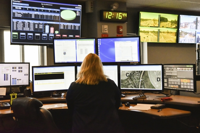 Диспетчер службы спасения 911 помогла школьнику с математикой
