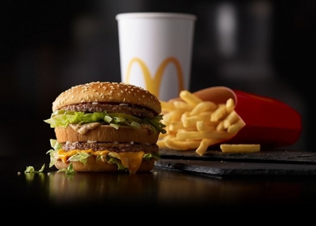 McDonald's обвиняют в харассменте сотрудников по всему миру