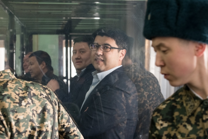 В каких условиях содержат Бишимбаева, рассказал глава МВД