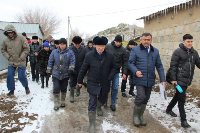 Аким ВКО просит помощи