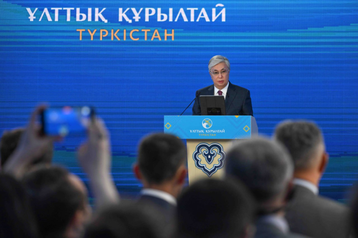 О чем говорил Токаев на Национальном курултае в Туркестане