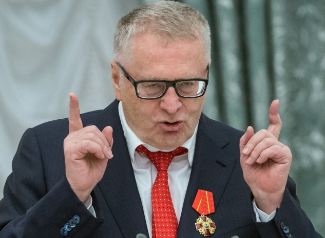Лидер ЛДПР упал на инаугурации губернатора Владимирской области