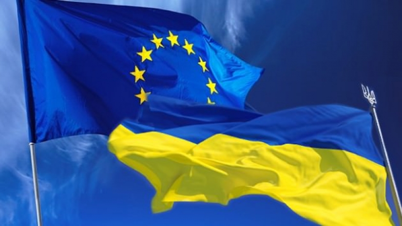 «Правый cектор» требует от ЕС списать долги Украины