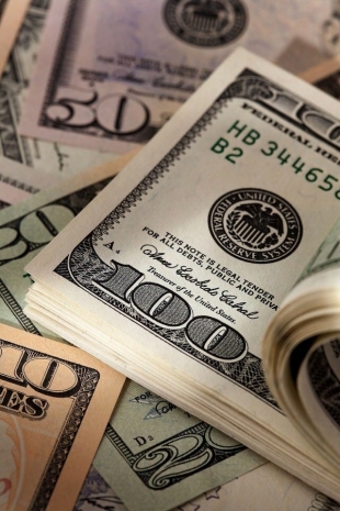 Более $252 млн влил НБ за 4 торговых дня