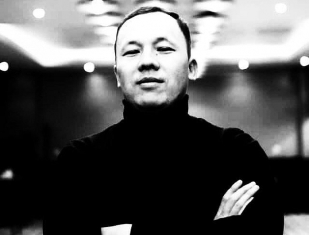 Подозреваемый в вымогательстве блогер арестован на два месяца