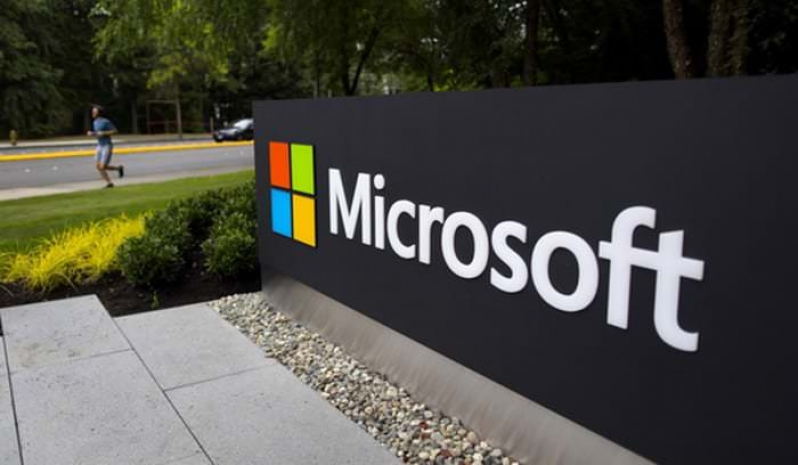Microsoft готовит бюджетный планшетофон