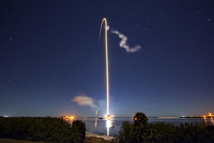 SpaceX вывела на орбиту новую группу спутников Starlink