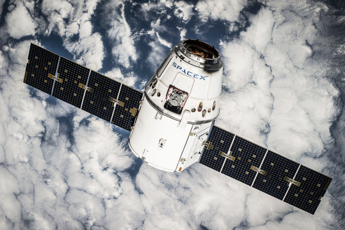 Проблемы с возвращением космических туристов возникли у SpaceX