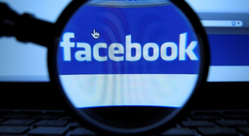 Facebook обвинили в сканировании личной переписки