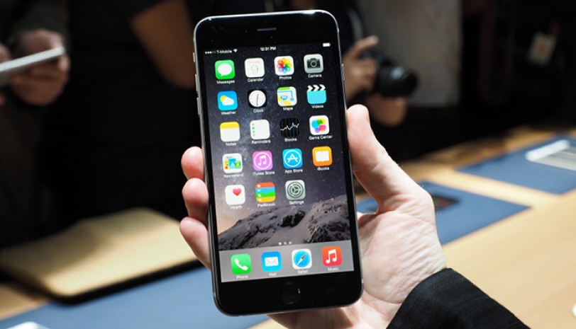 IPhone 6 Plus нарекли самым хрупким флагманским смартфоном