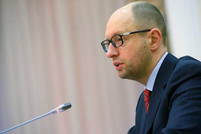 Яценюк объявил кадровую чистку в СБУ, МВД и Генпрокуратуре