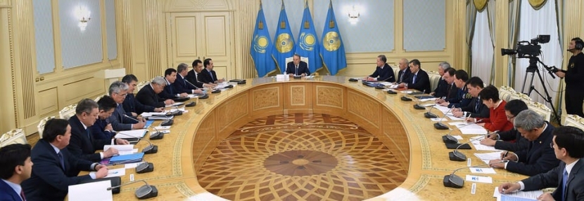 Президент Назарбаев не доволен работой послов: «Свое дело не знают, экономику тем более не знают!»
