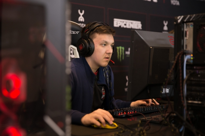 Казахстанец пробился в финал квалификации на чемпионат мира по Dota 2