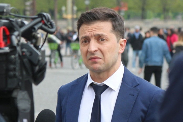 Серьезно урезать полномочия Зеленского хотят депутаты украинской Рады