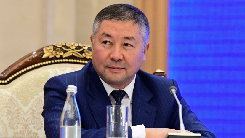 В отставку подал спикер парламента Кыргызстана